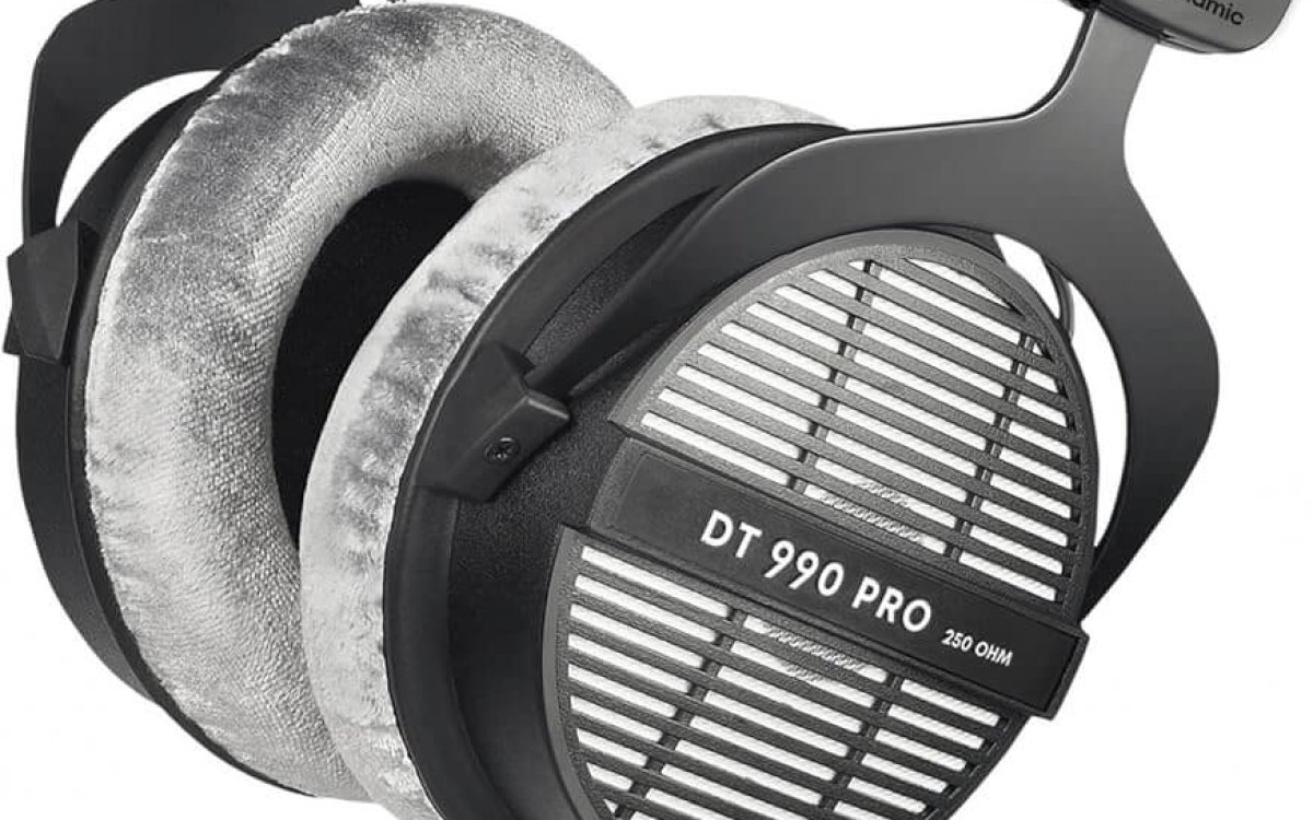 Beyerdynamic DT990 PRO Open Dynamic Studio 250 Ohm Headphones