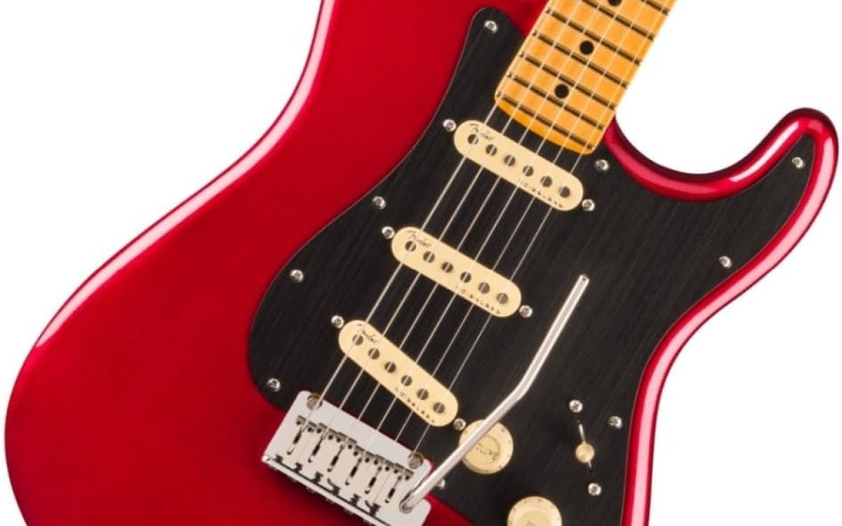 Fender American Ultra II Stratocaster Electric Guitar - Sinister Red, Maple Fingerboard