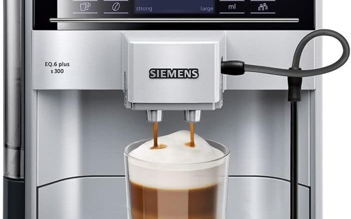 SIEMENS EQ6 plus S300, Fully Automatic Bean to Cup Espresso Coffee Machine with Cappuccinatore milk system, 10 coffee beverages, 2 user profiles - TE653M11GB, Titanium